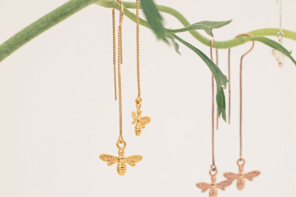 earrings bee shape gold finejewellery Oana Savu