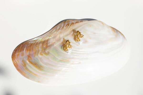 Coral Branch - White Pearls - Image 3