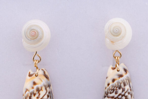 Pearlescent Waves - Image 4