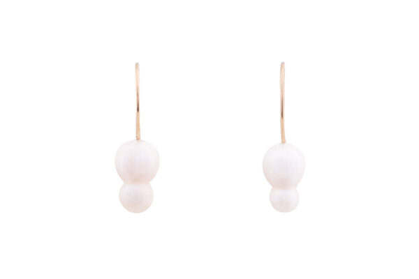 irregular pearls earrings with white natural pearls and 14k gold-filled set, a minimalist earrings option yet elegant and beautiful jewellery, perfect for wedding daay, elegant party accessories or daily outfit jewellery handmade by oana savu
